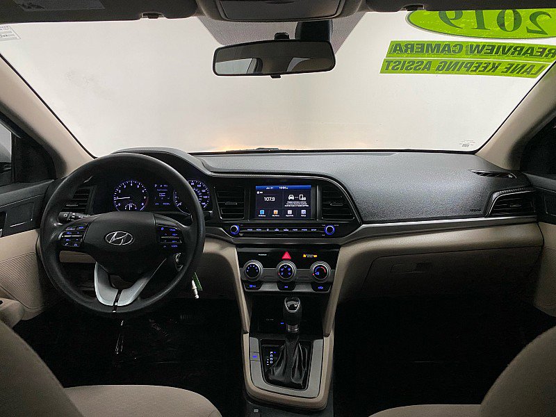 Used 2019 Hyundai Elantra SEL image 25