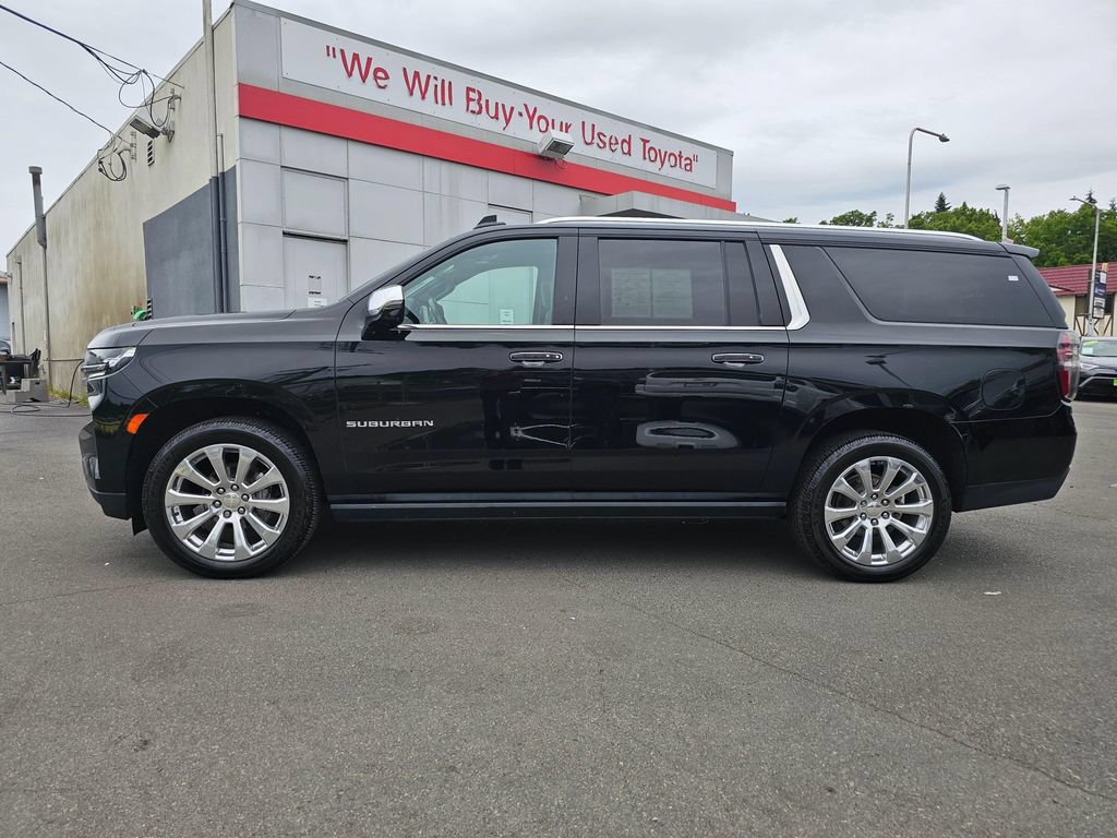 Used 2021 Chevrolet Suburban Premier AWD/4WD image 6