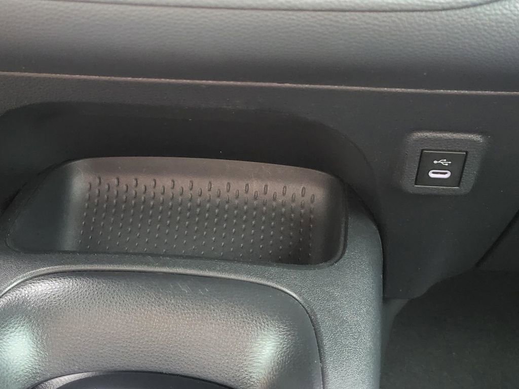 Used 2024 Toyota Corolla SE image 24