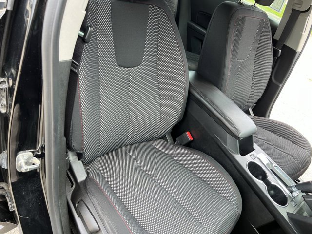 Used 2017 Chevrolet Equinox LS FWD image 28