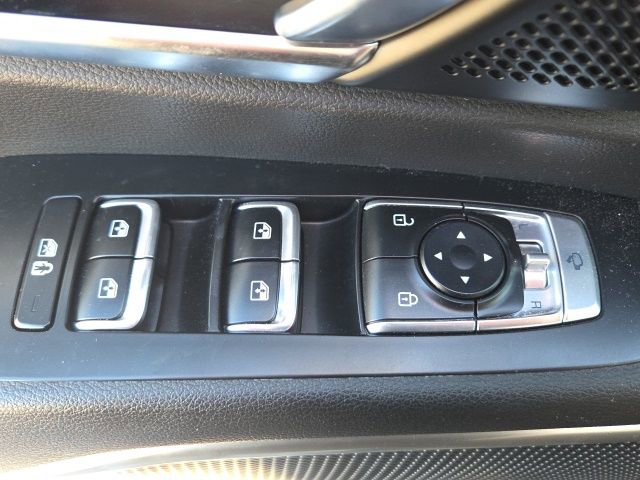 Used 2023 Kia Telluride EX w/ EX Captain's Chair Package image 26