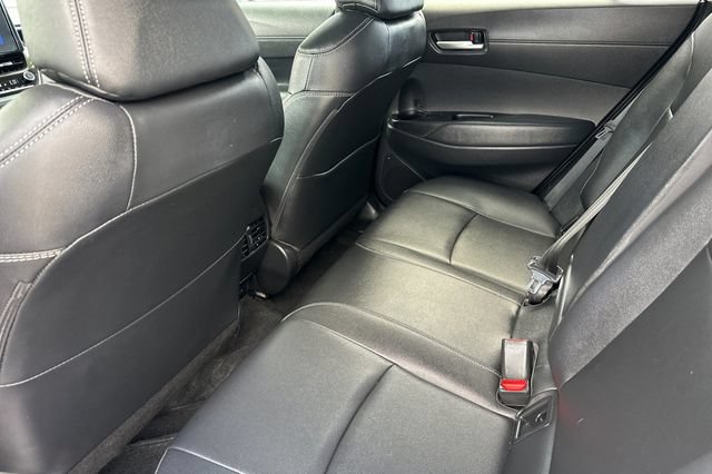 Certified 2025 Toyota Corolla Cross XLE FWD image 16