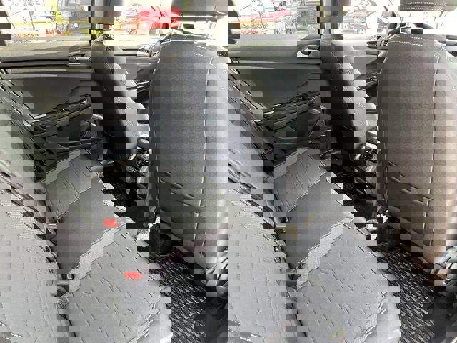 New 2025 Volkswagen Taos SE image 33