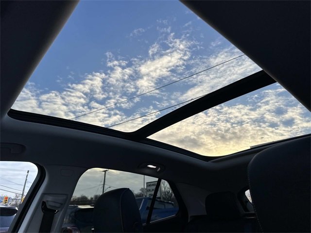 New 2025 Buick Envision Sport Touring image 10