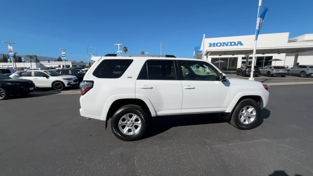 Used 2024 Toyota 4Runner SR5 image 9