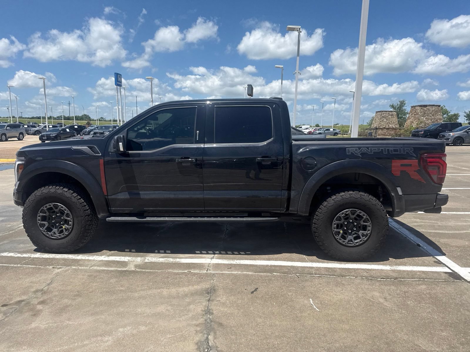 Used 2026 Ford F150 Raptor w/ Equipment Group 803A Raptor R AWD/4WD image 2