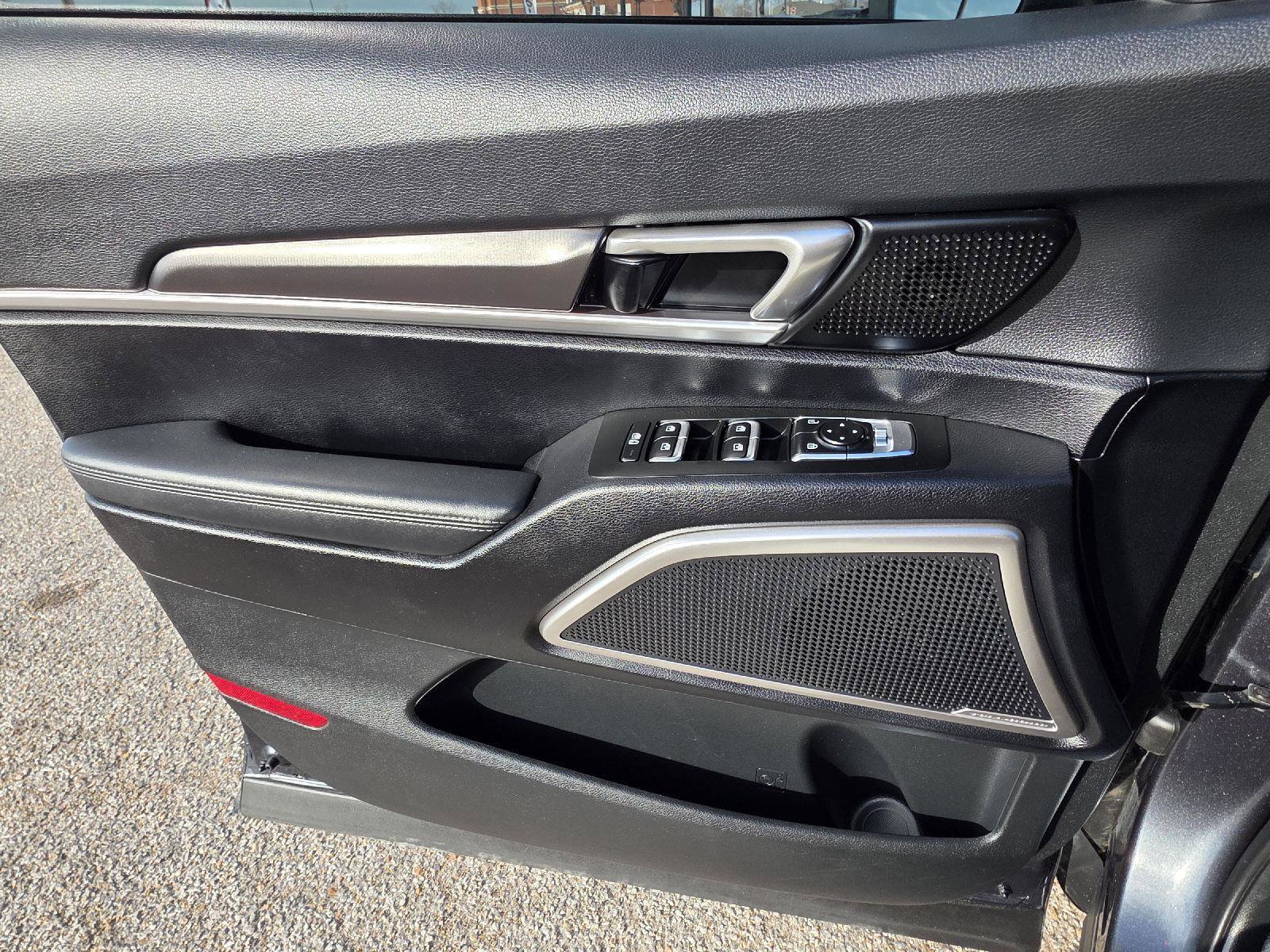 Used 2023 Kia Telluride S w/ S Sunroof Package FWD image 43