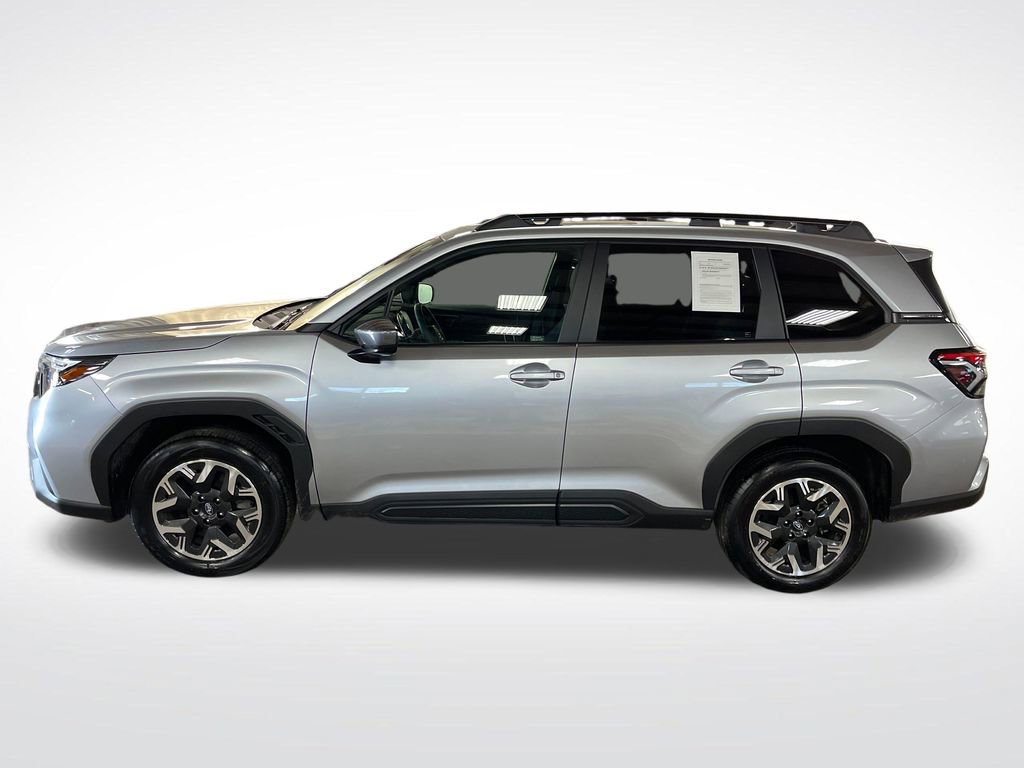 Used 2026 Subaru Forester Premium AWD/4WD image 9