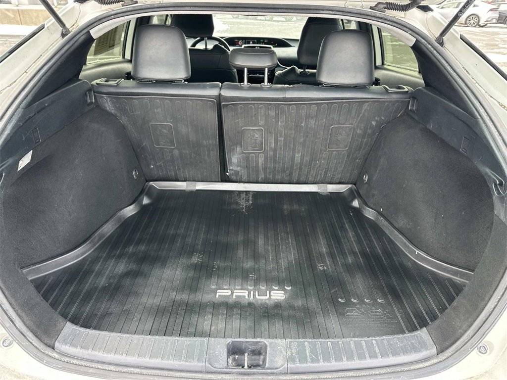 Used 2019 Toyota Prius XLE image 10