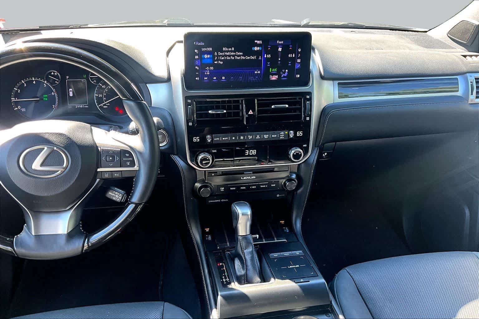 Used 2023 Lexus GX 460 Premium w/ Premium Package AWD/4WD image 7