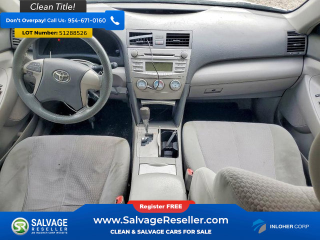Used 2011 Toyota Camry FWD image 11