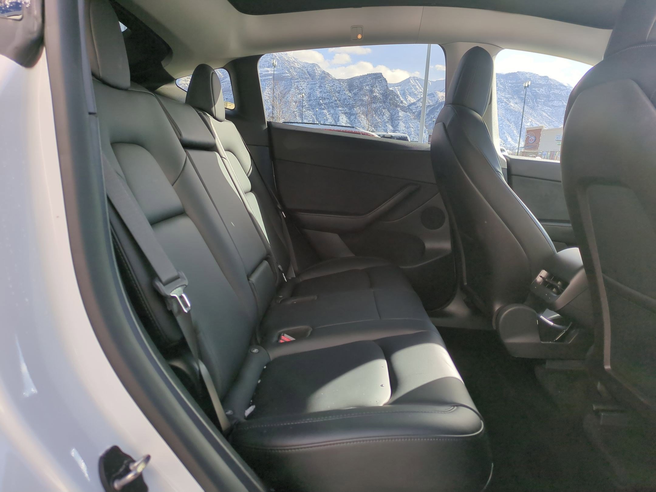 Used 2021 Tesla Model Y Performance image 32