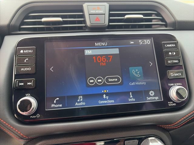 New 2025 Nissan Versa SR w/ Trunk Package FWD image 14