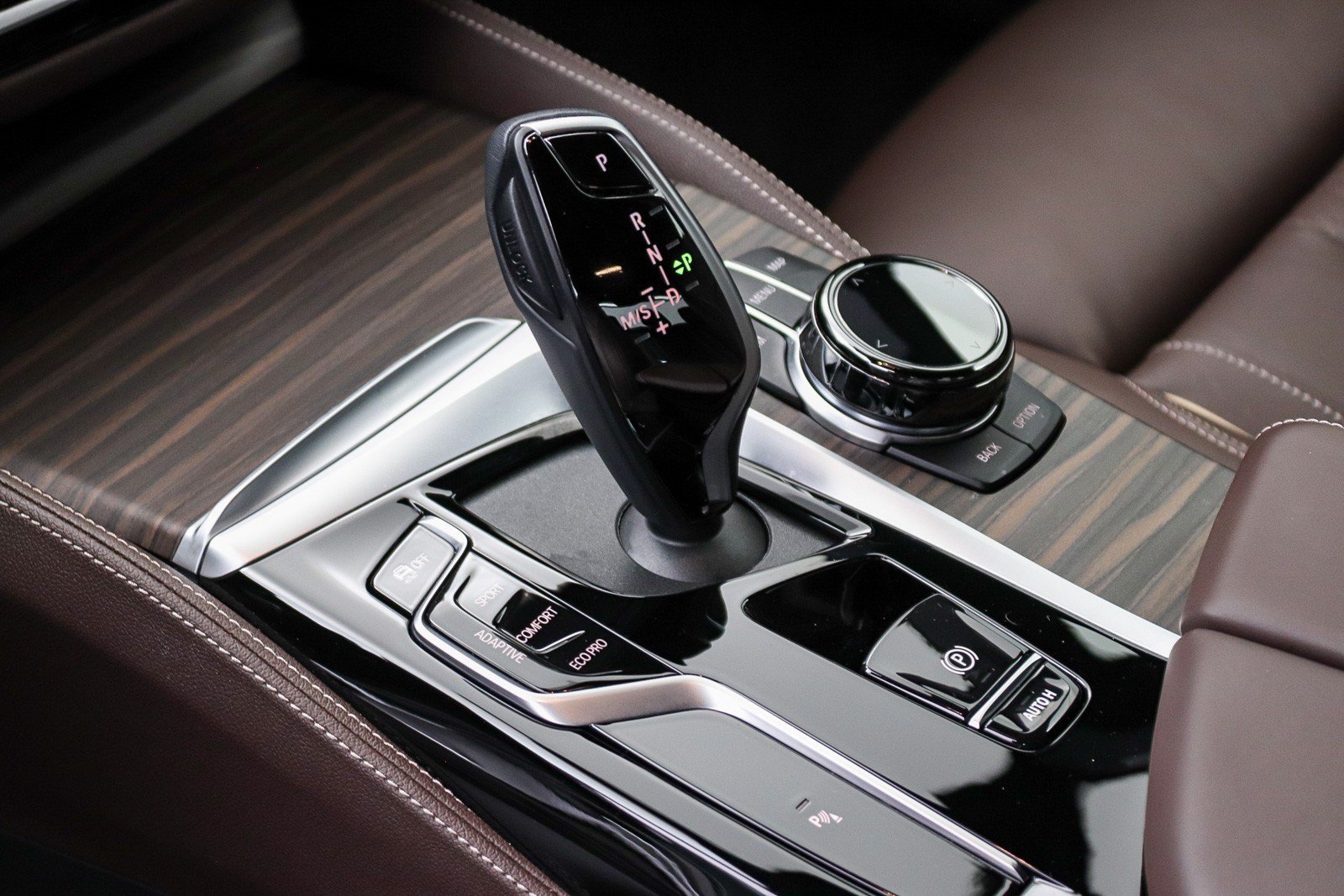 Used 2023 BMW M550i xDrive AWD/4WD image 24