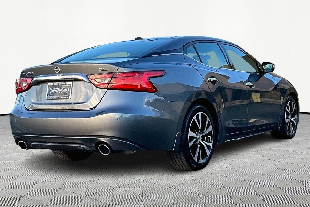 Used 2017 Nissan Maxima 3.5 SL image 2