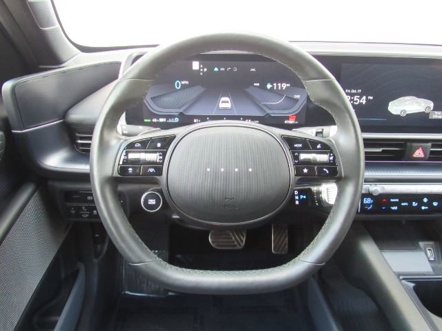 Used 2023 Hyundai Ioniq 6 Limited image 36