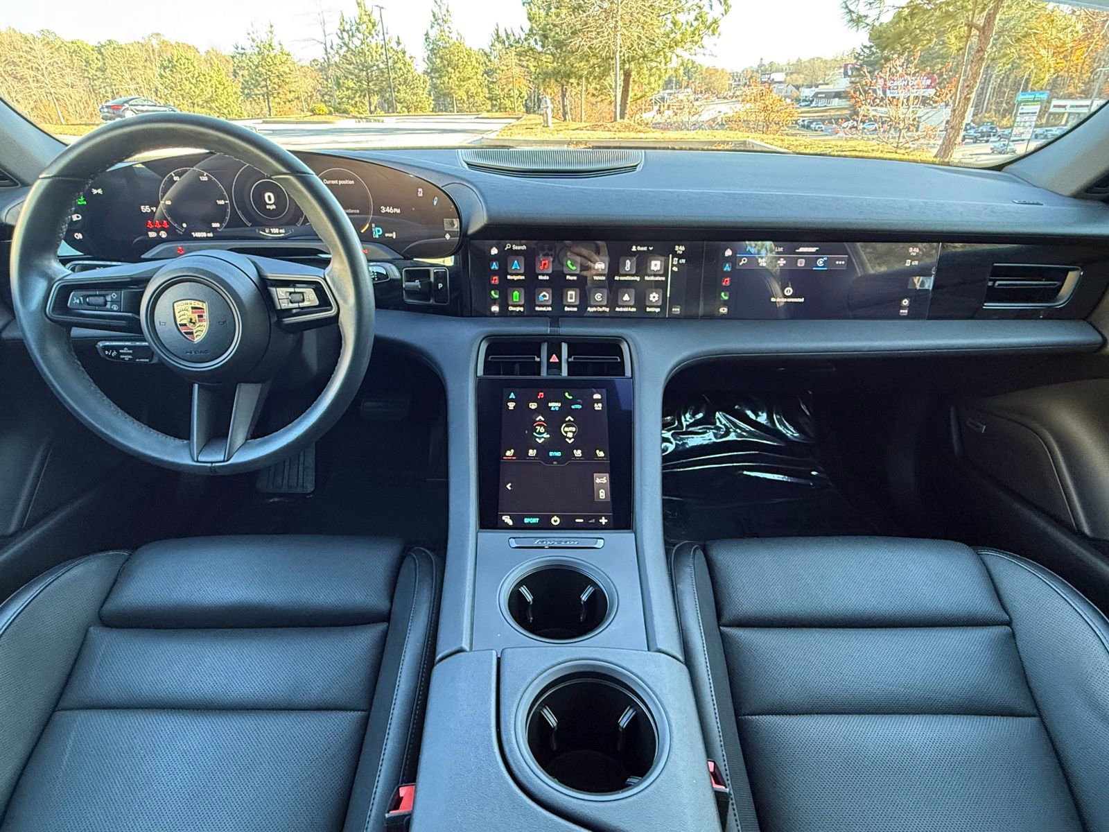 Used 2022 Porsche Taycan Base image 22