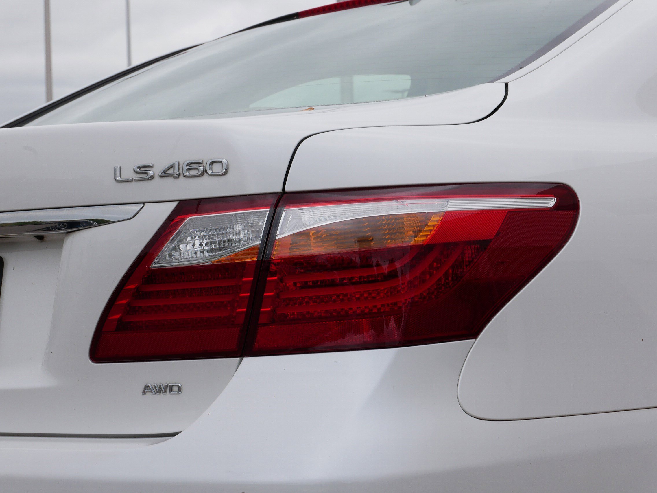 Used 2012 Lexus LS 460 AWD w/ Comfort Pkg image 17