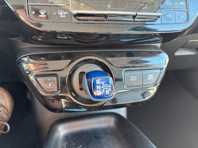 Used 2016 Toyota Prius Two FWD image 26