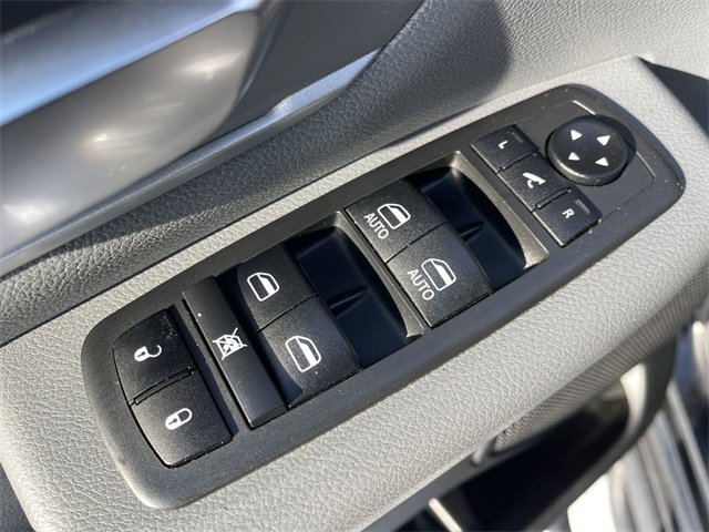 Used 2021 RAM 1500 Big Horn image 13