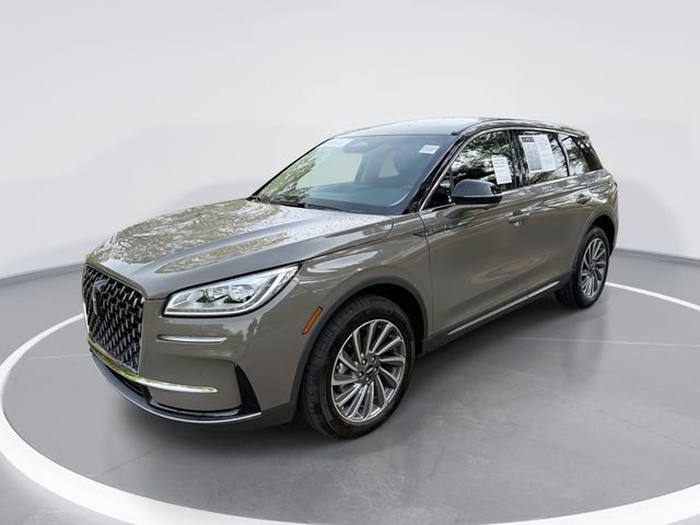 Used 2025 Lincoln Corsair Reserve image 1