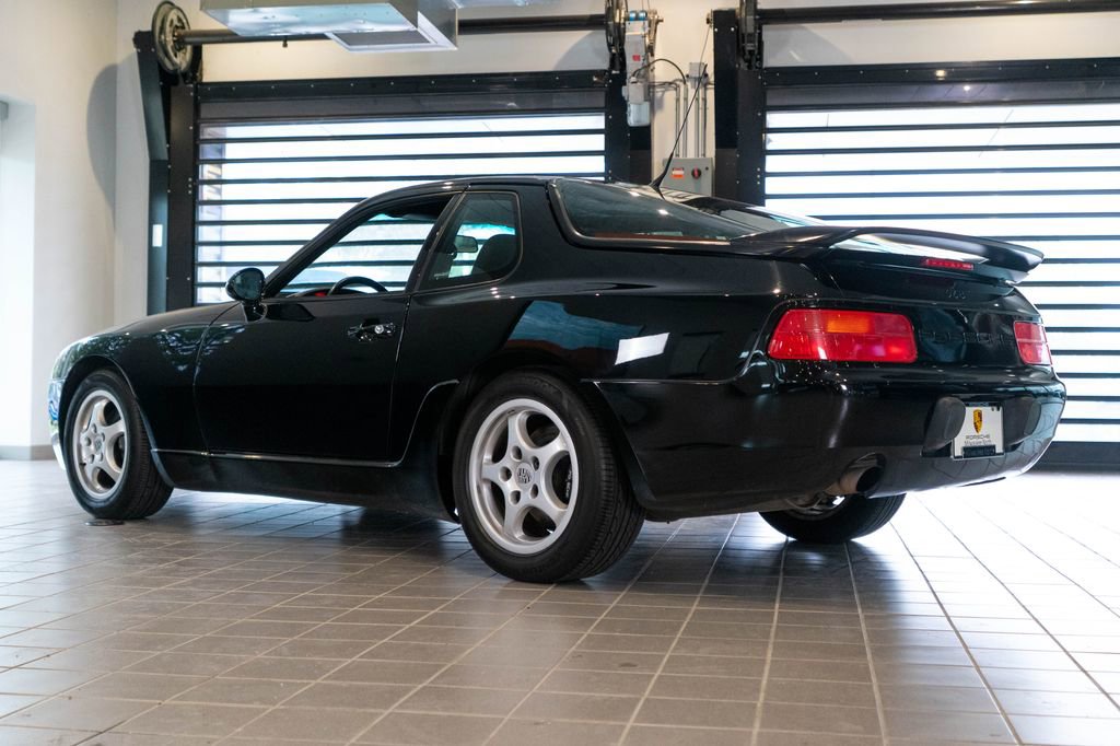 Used 1994 Porsche 968 Coupe RWD image 3