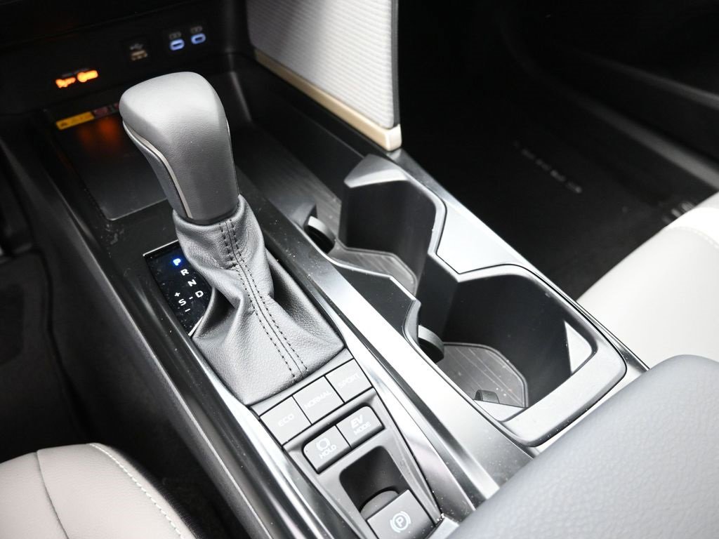 Used 2026 Toyota Camry SE w/ Convenience Package image 31