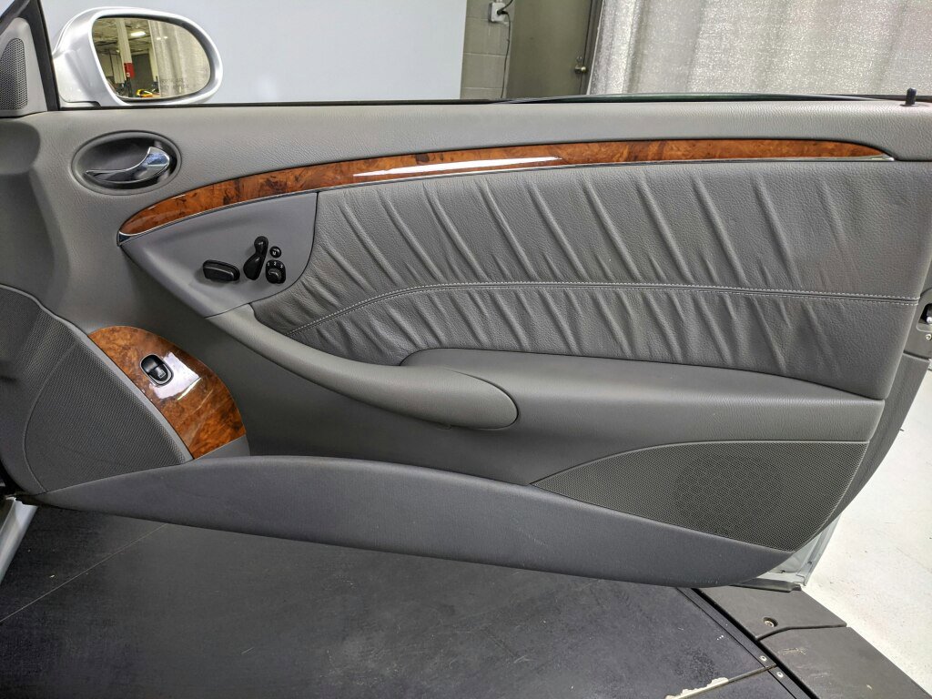 Used 2007 Mercedes-Benz CLK 550 Cabriolet image 20