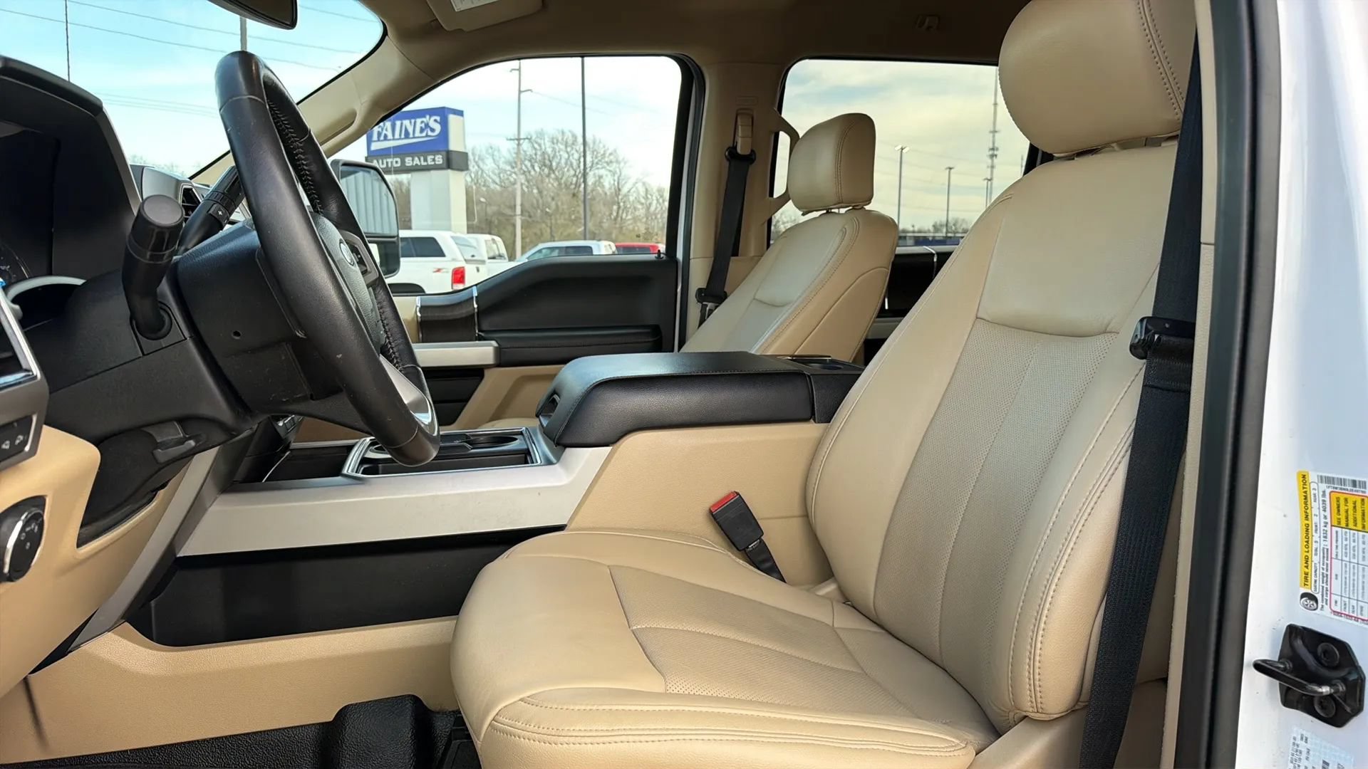 Used 2020 Ford F350 Lariat w/ Lariat Value Package AWD/4WD image 91