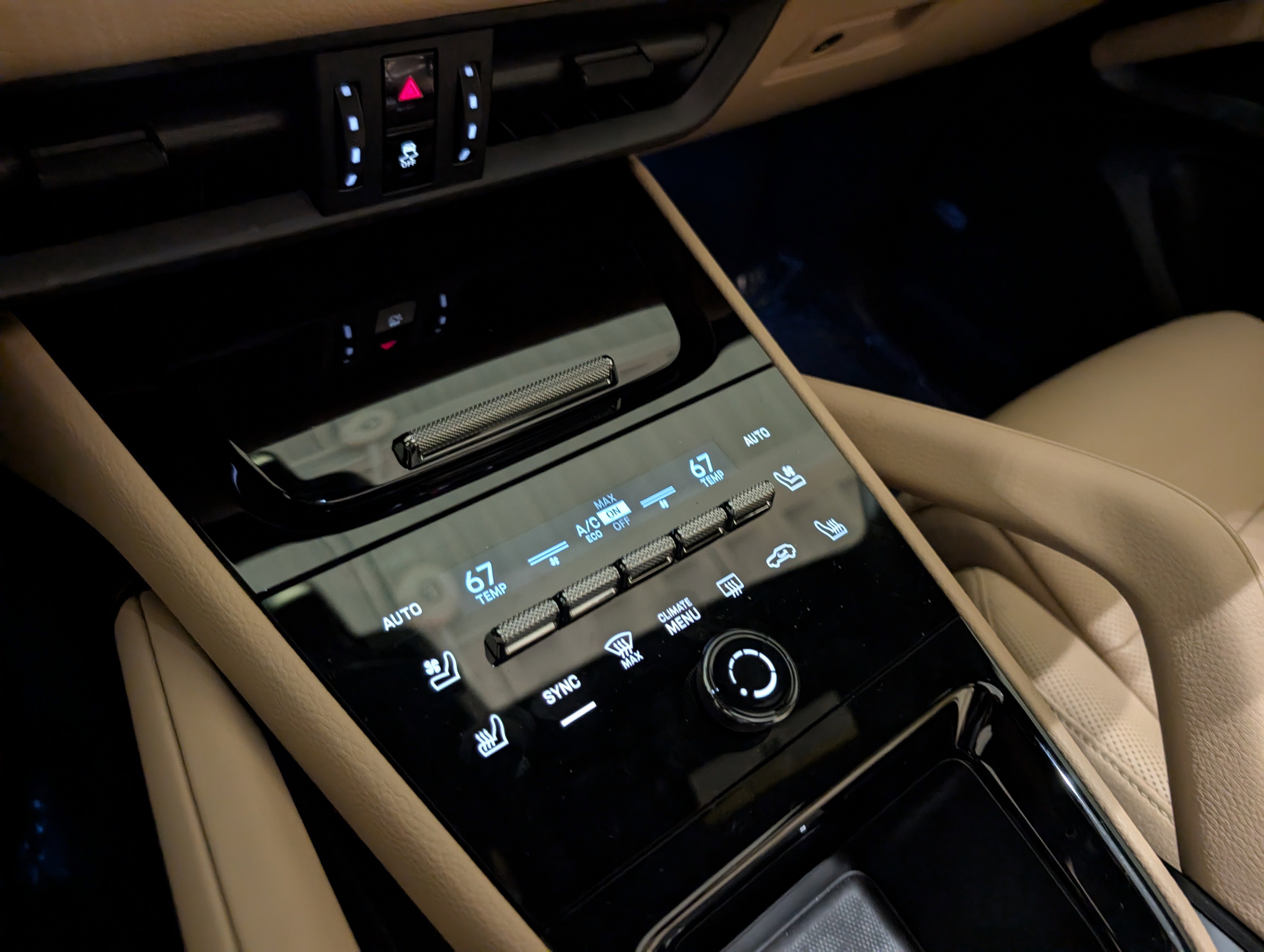 Used 2025 Porsche Cayenne image 39