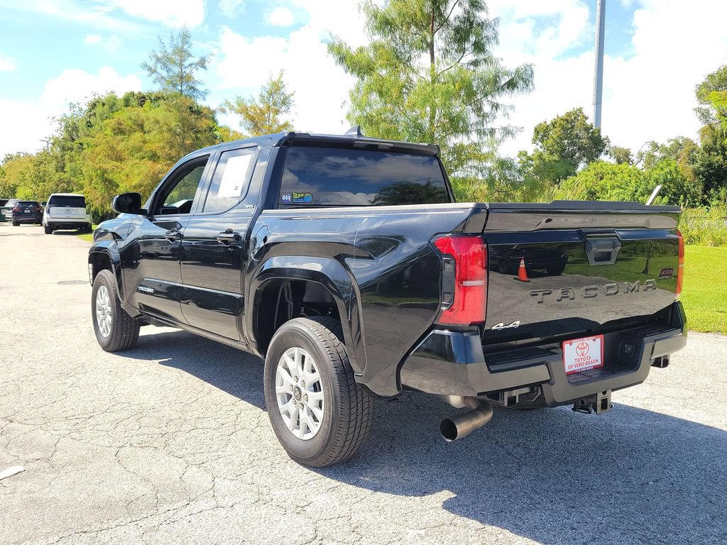 Certified 2025 Toyota Tacoma SR5 AWD/4WD image 6