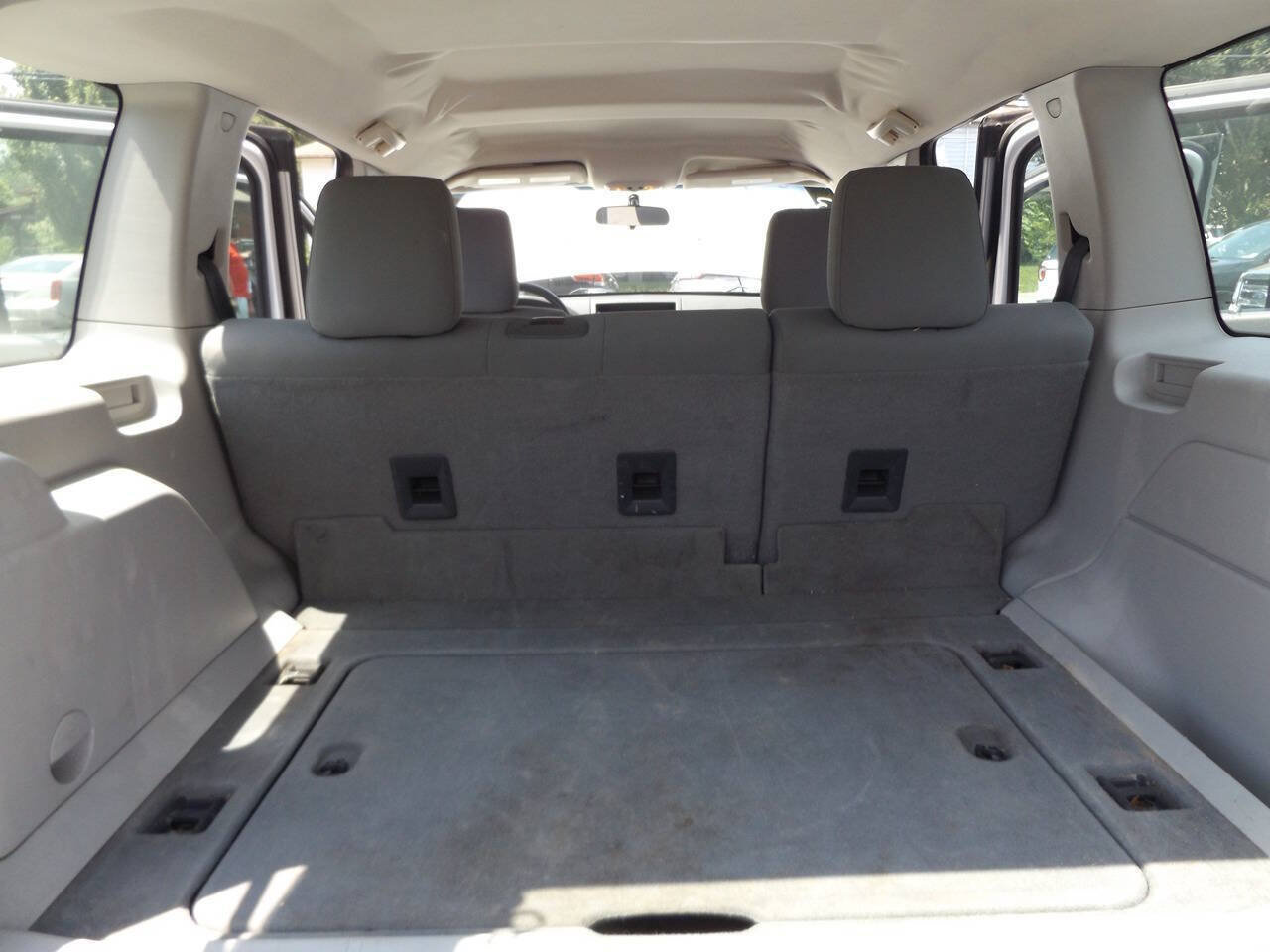 Used 2008 Jeep Liberty Sport AWD/4WD image 27