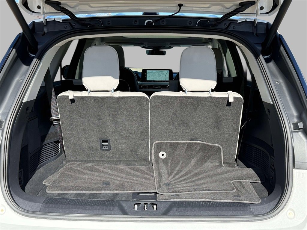 Used 2025 Lincoln Aviator Reserve image 18