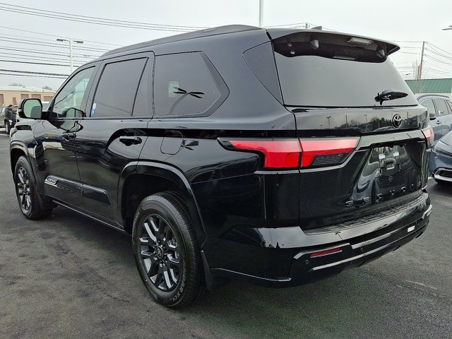 New 2026 Toyota Sequoia Platinum image 4