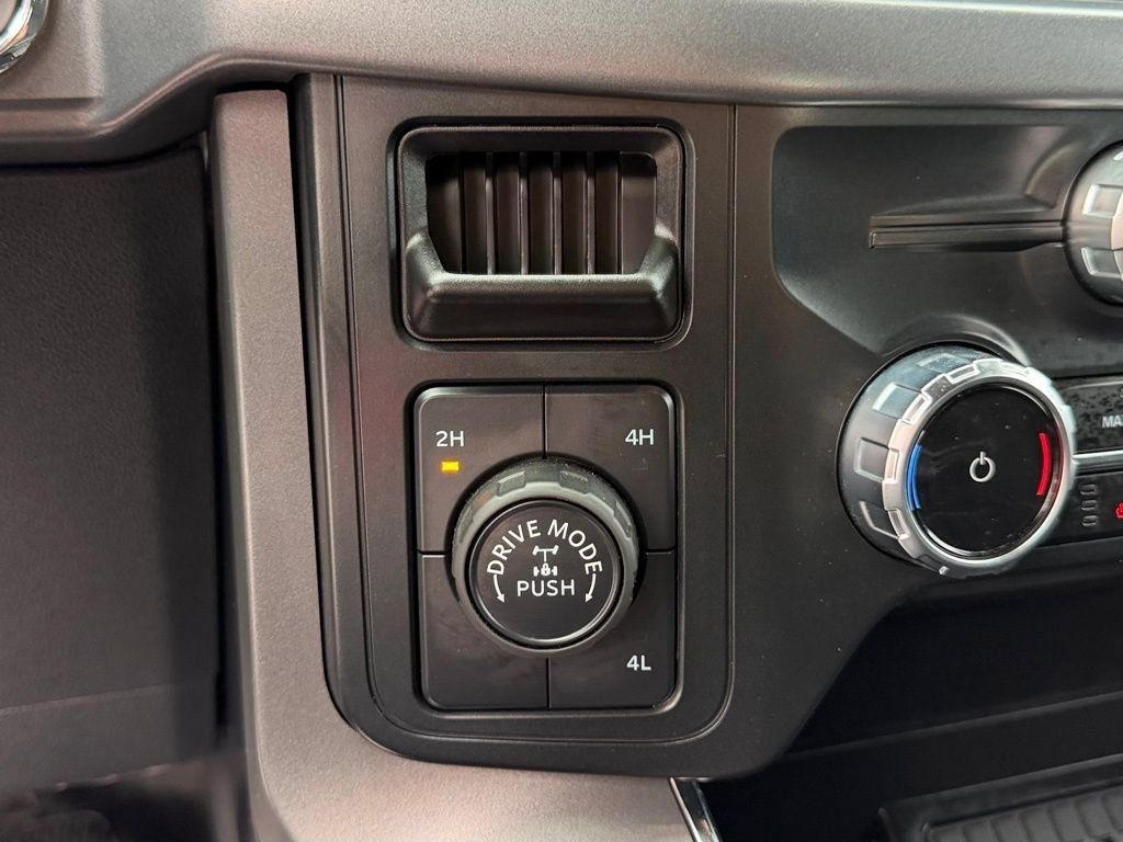 Certified 2025 Ford F150 XLT w/ Equipment Group 301A Standard image 26