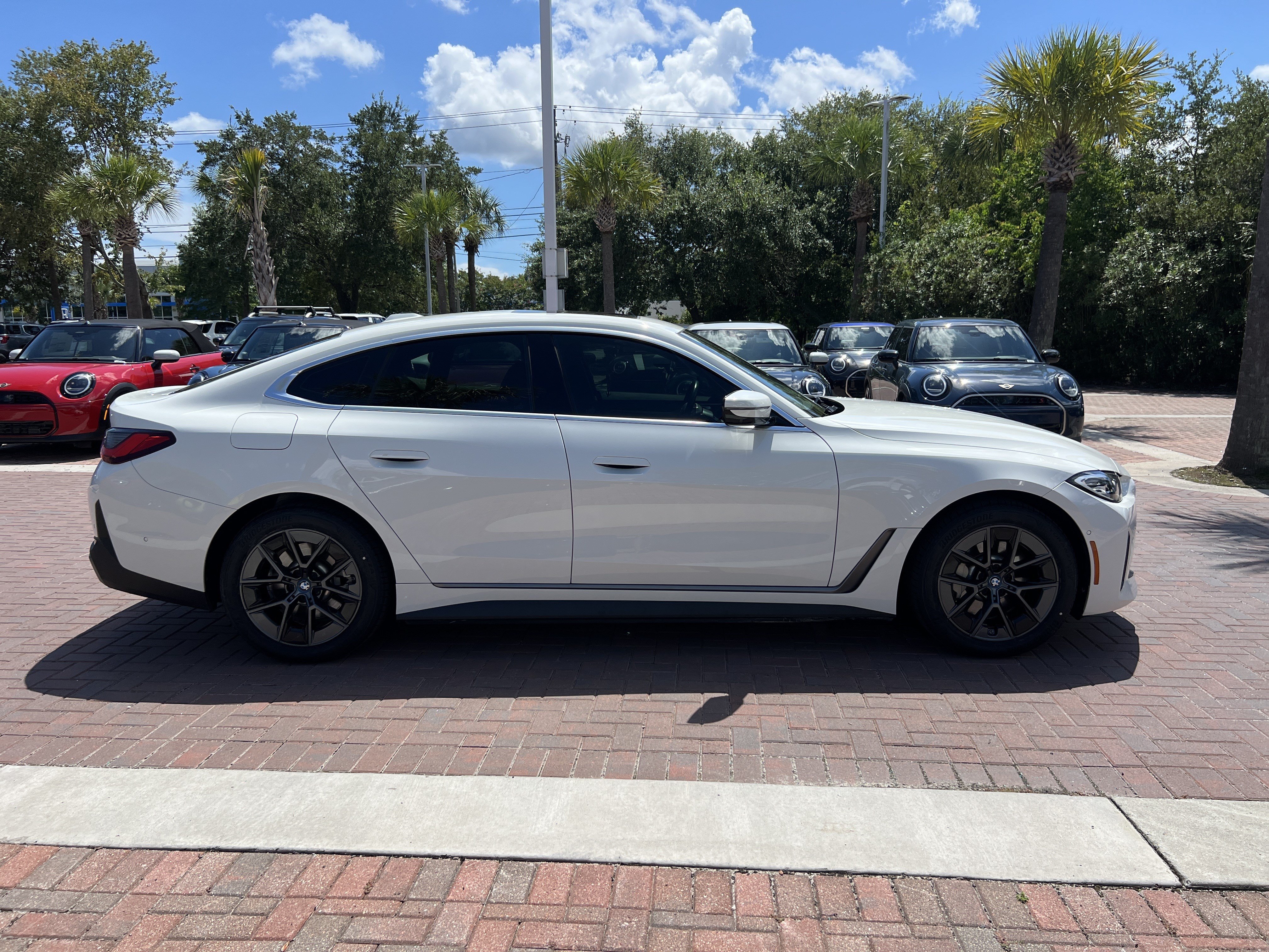Certified 2023 BMW i4 eDrive35 RWD image 32