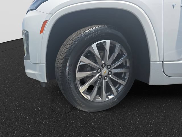 Used 2023 Chevrolet Traverse Premier FWD image 31