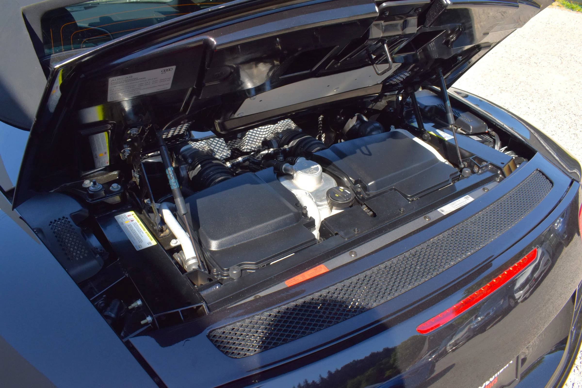 Used 2014 Audi R8 V10 AWD/4WD image 22