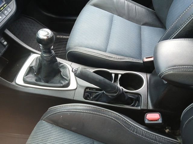 Used 2015 Toyota Corolla S image 26