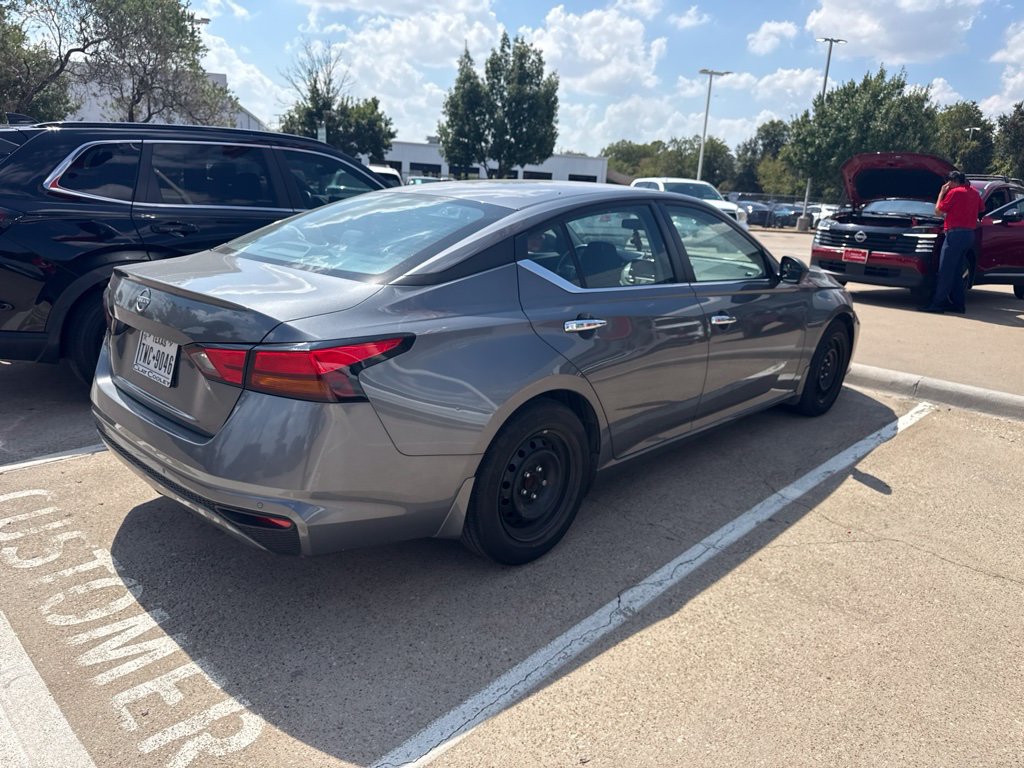 Certified 2024 Nissan Altima 2.5 S FWD image 6