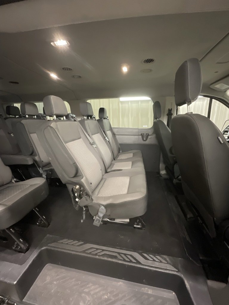 Used 2023 Ford Transit 350 XLT image 13