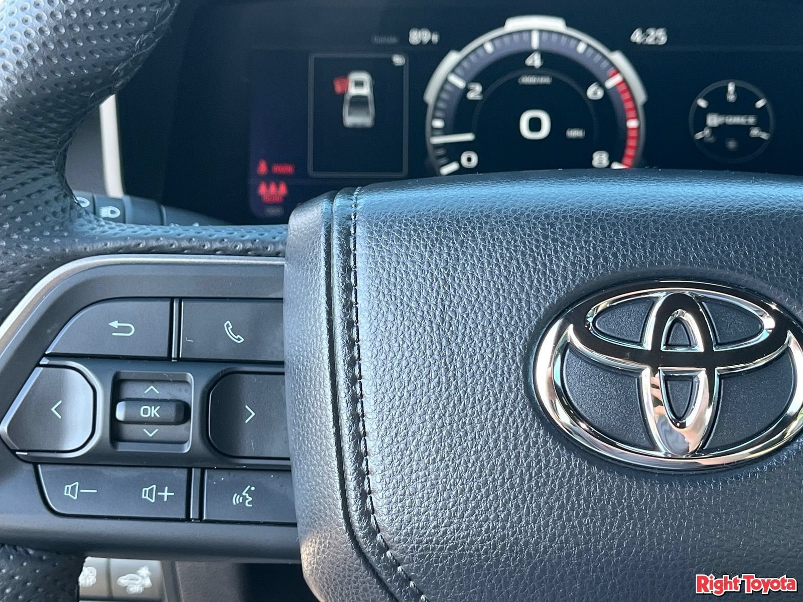 Certified 2026 Toyota Tundra Limited AWD/4WD image 23