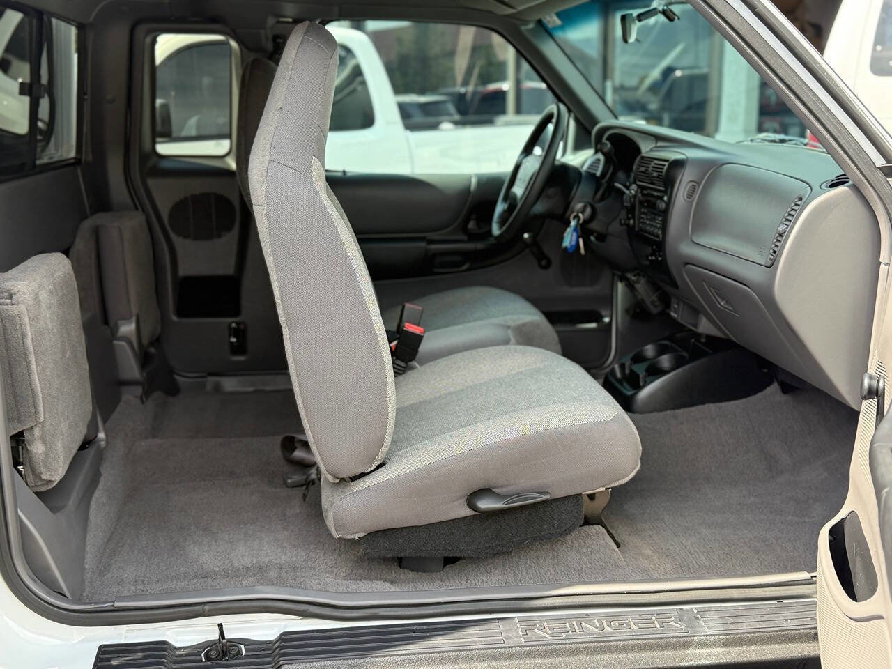 Used 2001 Ford Ranger XLT AWD/4WD image 70