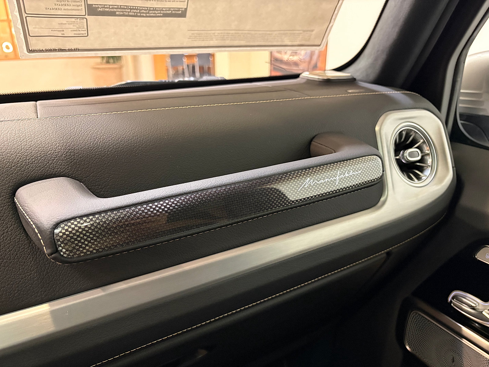 New 2027 Mercedes-Benz G 63 AMG 4MATIC image 30