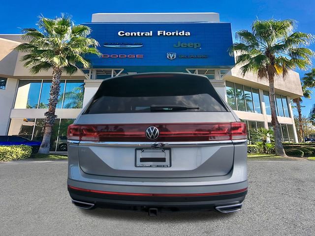 Used 2024 Volkswagen Atlas SE image 6