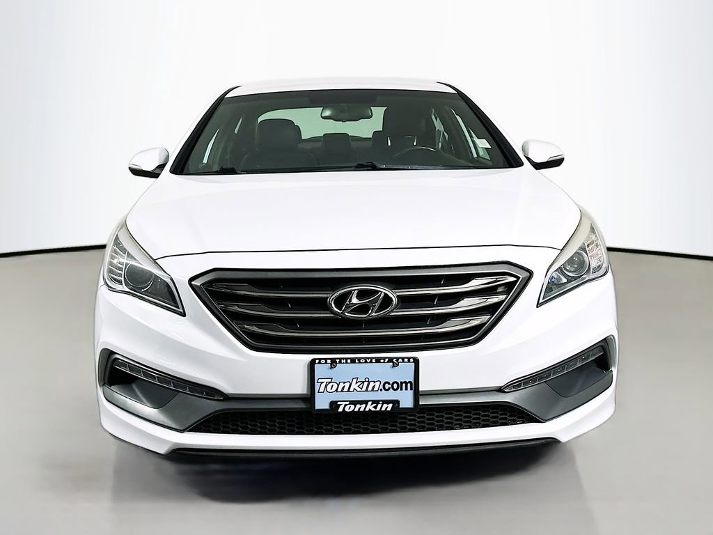 Used 2017 Hyundai Sonata Sport 2.0T FWD image 3