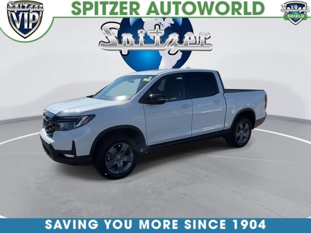 Used 2025 Honda Ridgeline TrailSport image 7