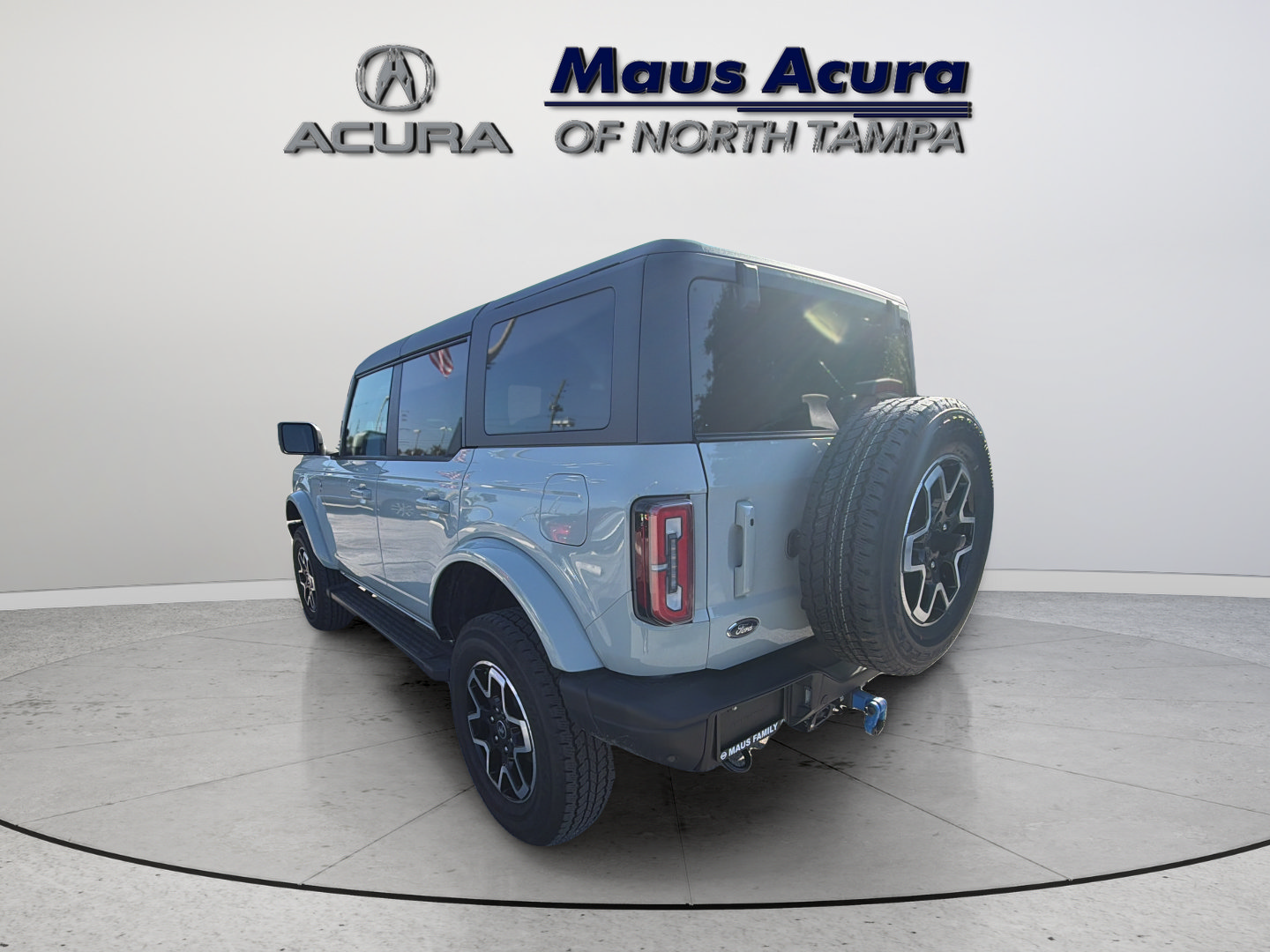 Used 2024 Ford Bronco Outer Banks AWD/4WD image 8