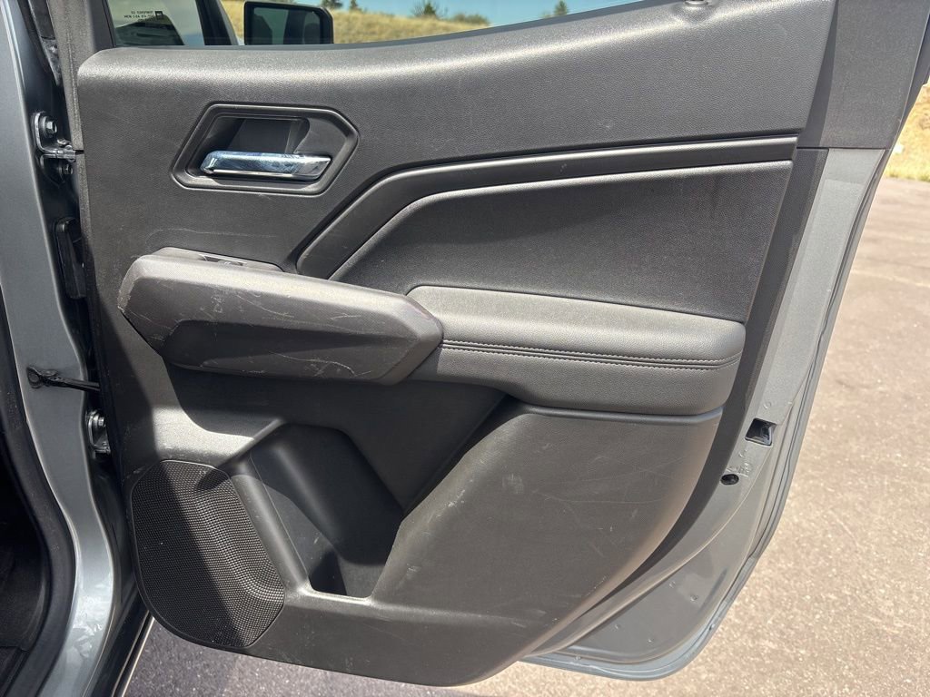 Used 2023 Chevrolet Colorado LT w/ LT Convenience Package II RWD image 17