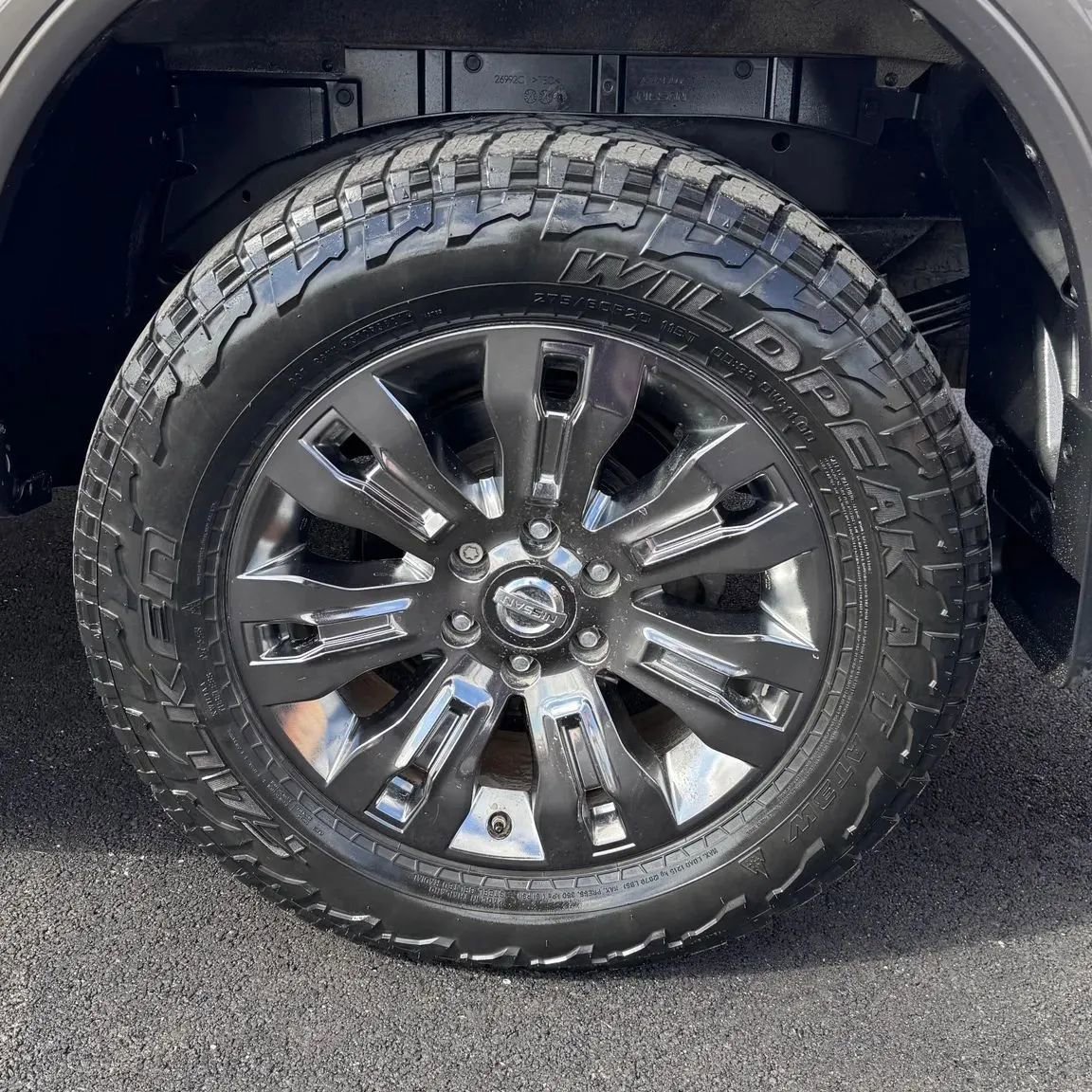 Used 2018 Nissan Titan Platinum Reserve w/ Platinum Utility Package image 7
